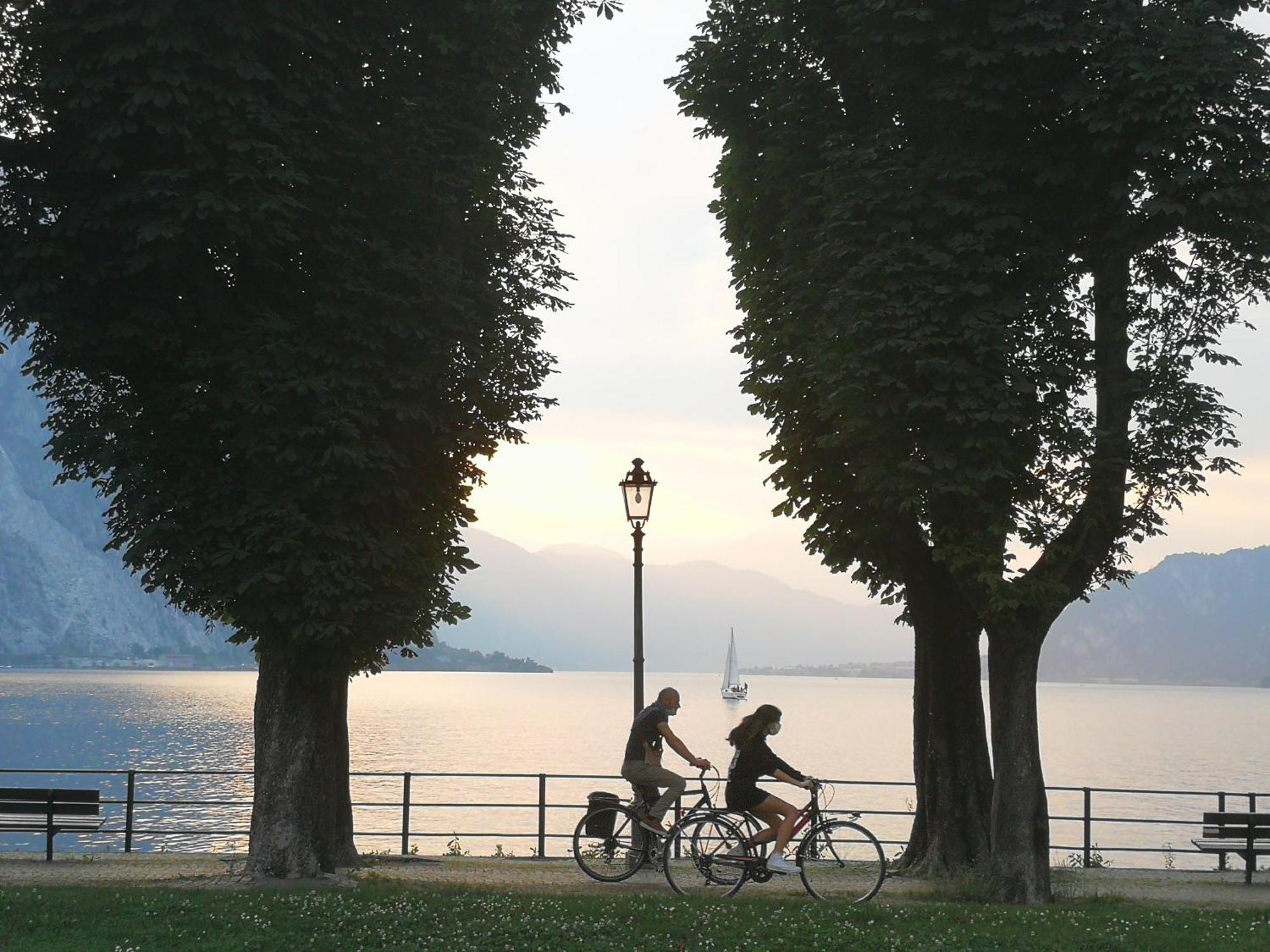 Big Romantic Lake View & Terrace Daire Lecco Dış mekan fotoğraf